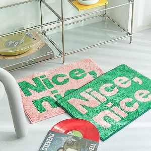 Chiếc thảm tắm 40*60cm được bán ra tại Nice